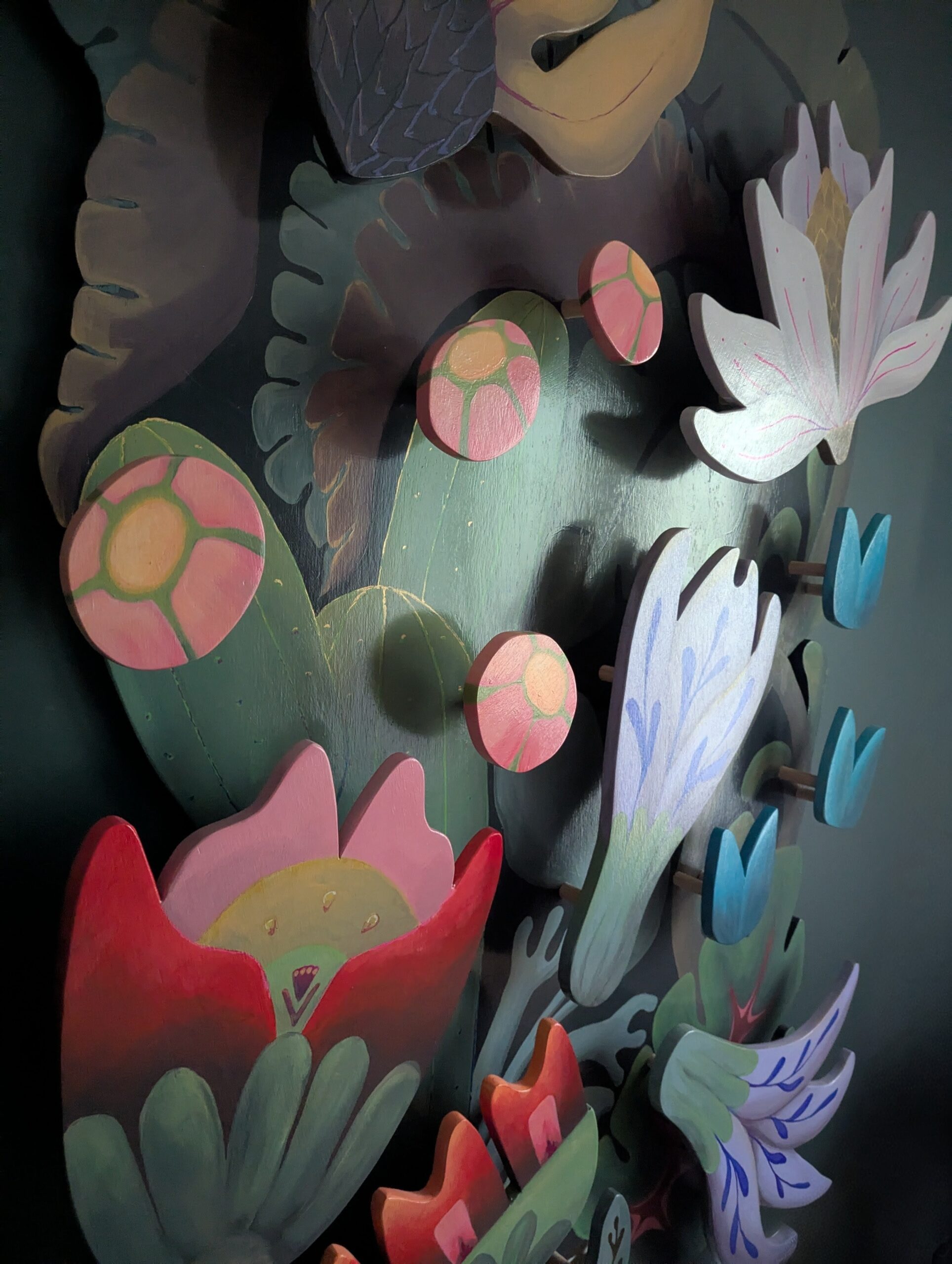 Floral wall hook rack